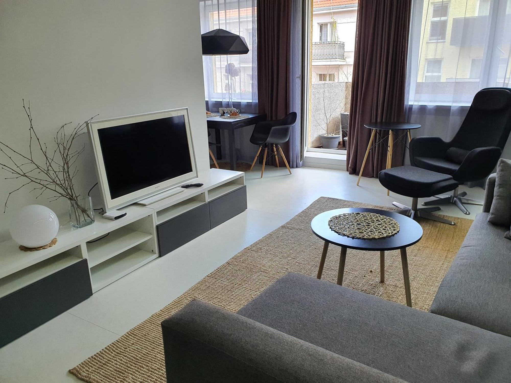 דירות ורוצלב Whitebeeapartament מראה חיצוני תמונה